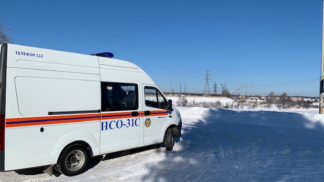 Спасатели ГКУ МО «Мособлпожспас» проверили толщину льда более 60 водоемов