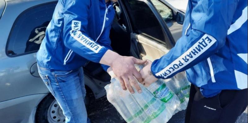 «Единая Россия» окажет гуманитарную помощь эвакуированным с Донбасса жителям