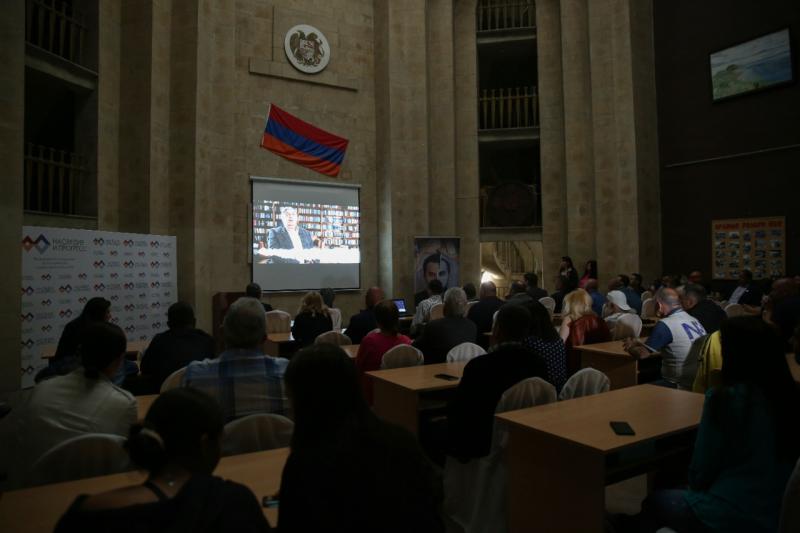 В Ереване прошёл показ документального фильма о маршале авиации Сергее Худякове