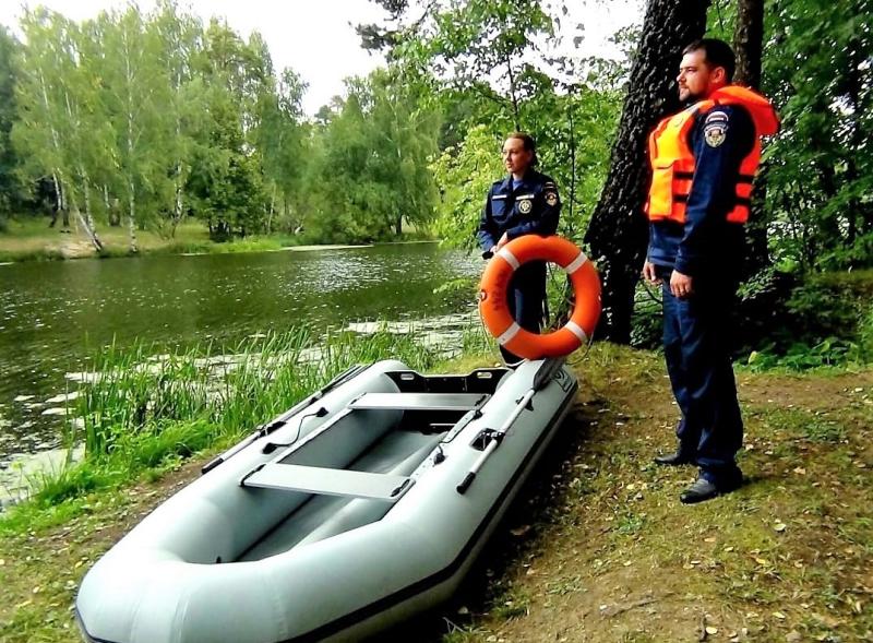 Спасатели ГКУ «Мособлпожспас» предотвратили трагедию на
Москве-реке