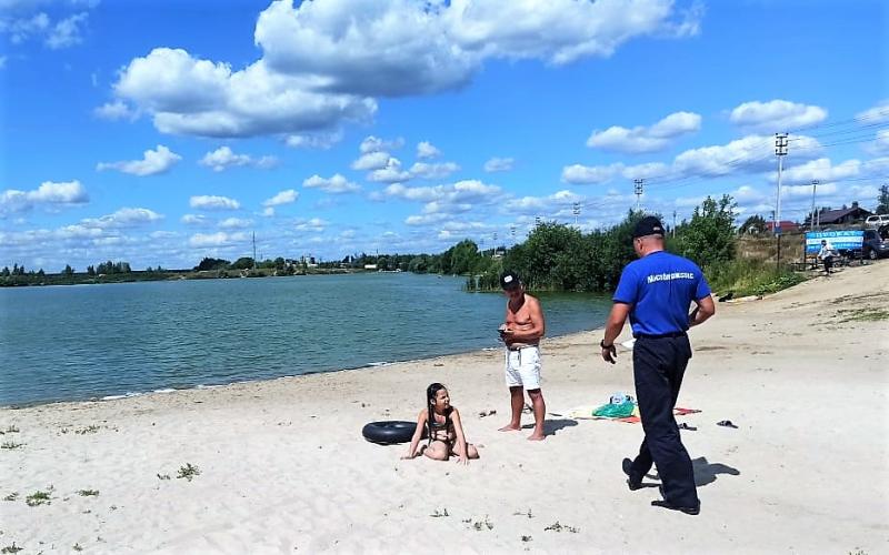 Спасатели ГКУ МО «Мособлпожспас» просят соблюдать меры безопасности при купании