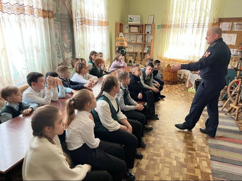 День российской науки в детской библиотеке