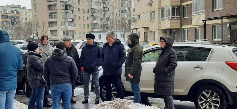 Дмитрий Глабай провел встречу с жителями Реутова по вопросам коммунальной сферы