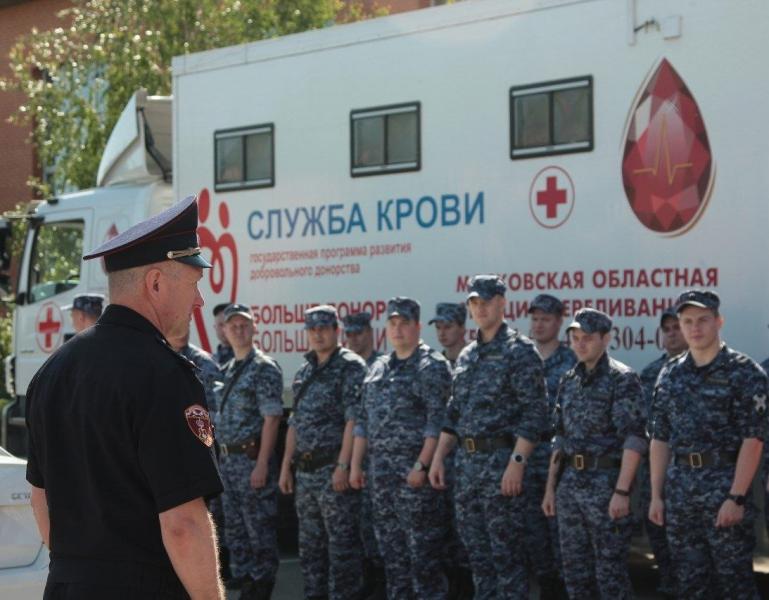В донорской акции «От сердца к сердцу» приняли участие росгвардейцы из Подмосковья