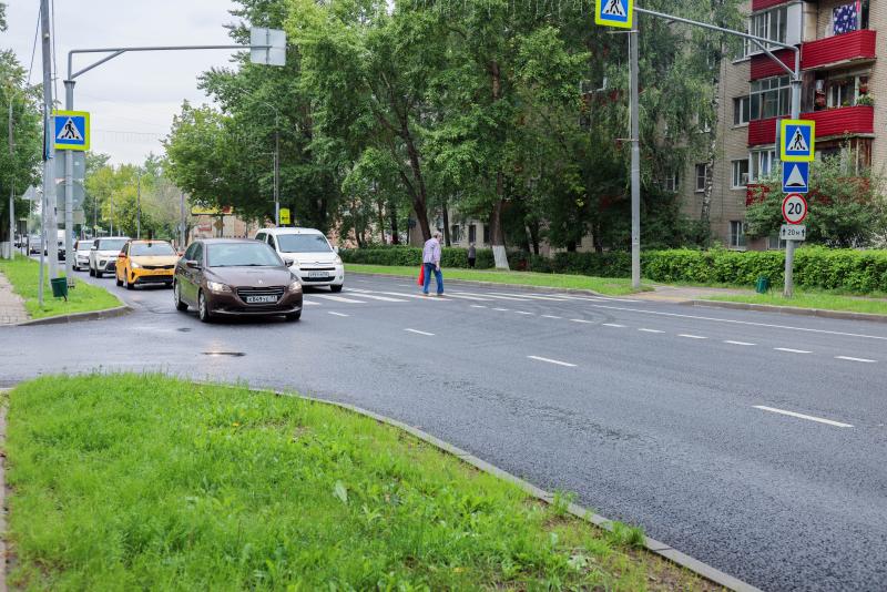 Ремонт дорожного полотна по улице Победы завершили в Реутове