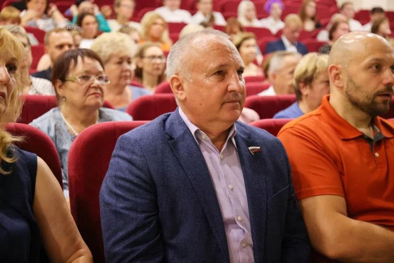 Как проголосовать на выборах губернатора?