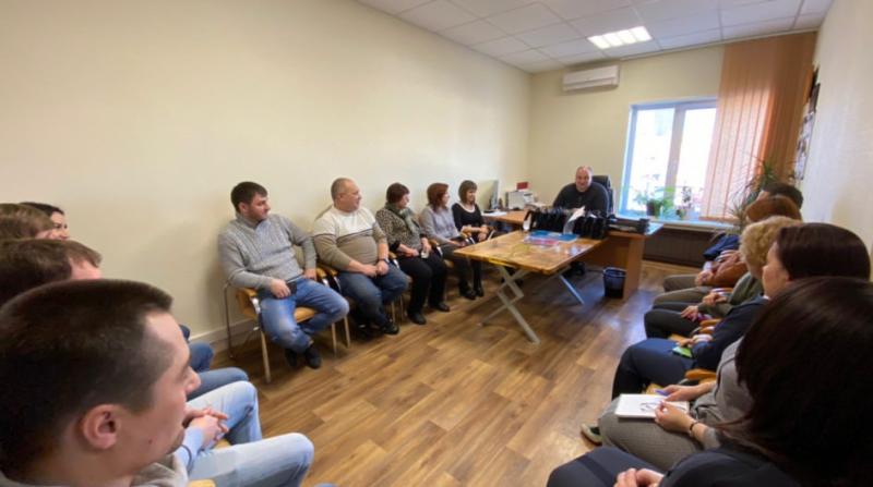 Кирилл Кудряшов провел рабочую встречу с сотрудниками дорожного учреждения