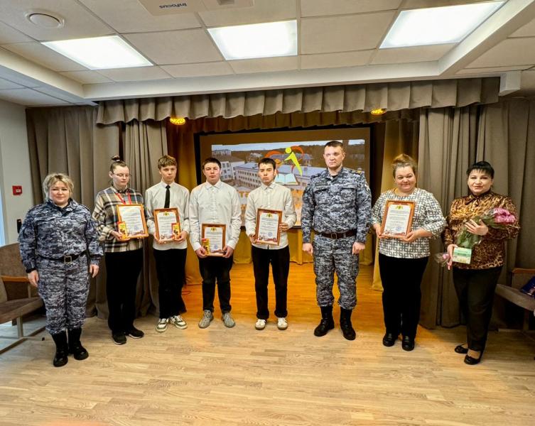 ПОДРОСТКИ ОКАЗАЛИ ПЕРВУЮ ПОМОЩЬ