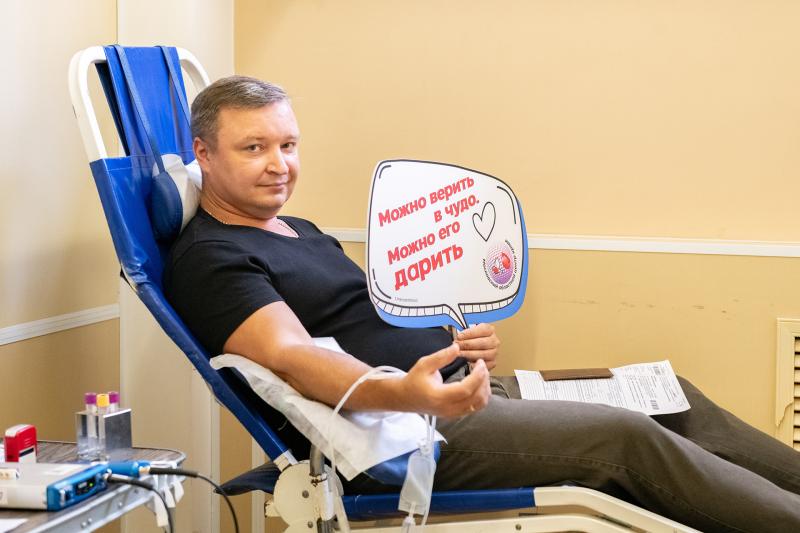Дарить чудо: сотрудники подмосковного предприятия «Швабе» собрали 22 литра донорской крови