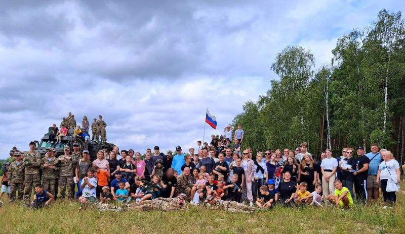 В Подмосковье сотрудники Росгвардии организовали спортивно-патриотический праздник для жителей региона