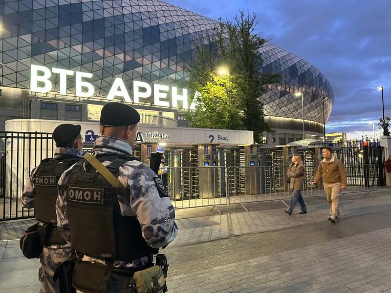 Росгвардия обеспечила безопасность матча КХЛ