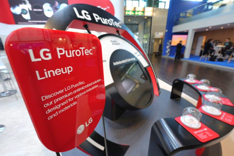 LG ПРЕДСТАВЛЯЕТ АНТИМИКРОБНЫЙ МАТЕРИАЛ PUROTEC™ НА ВЫСТАВКЕ K SHOW В ГЕРМАНИИ