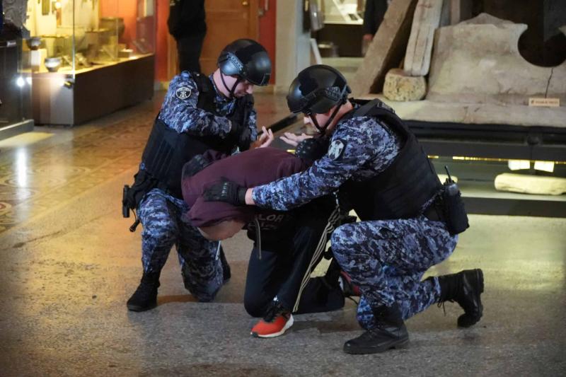 Столичные росгвардейцы провели тактико-специальные занятия на одном из объектов, подлежащих обязательной охране ведомством