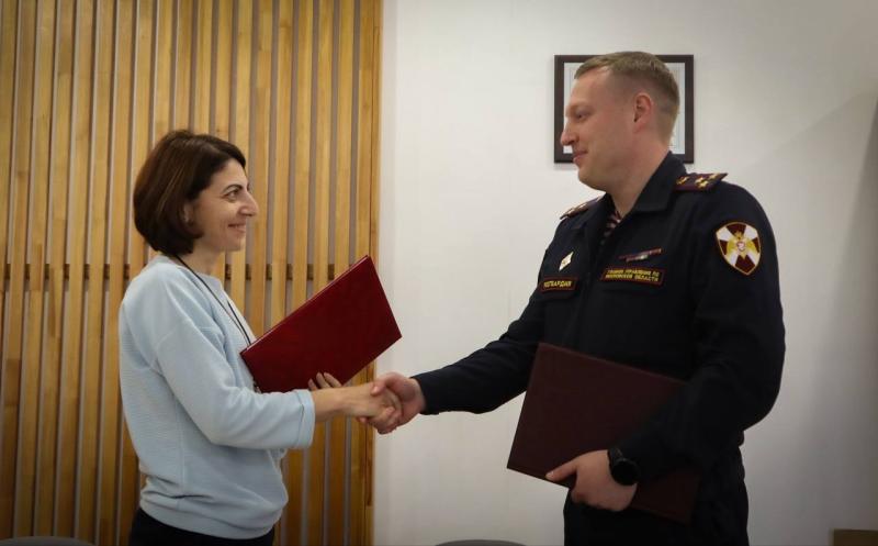 Подписано соглашение о сотрудничестве между подмосковным главком Росгвардии и ведущим колледжем региона
