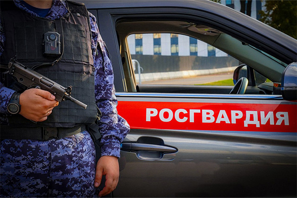 Московские росгвардейцы задержали иностранного гражданина, находившегося в федеральном розыске