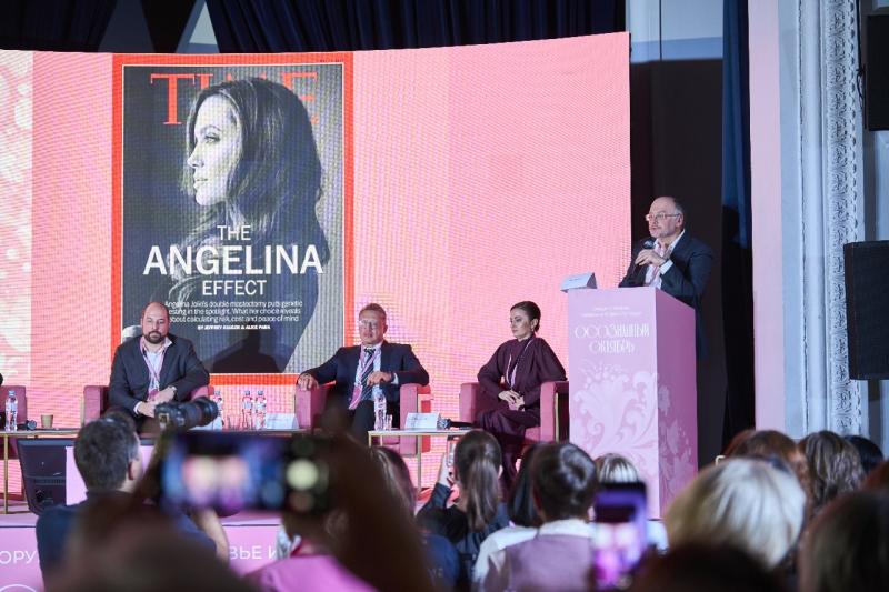 В Москве торжественно завершился Всемирный месяц осведомленности о раке молочной железы