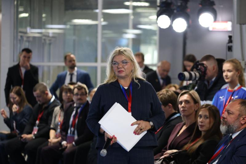 Благотворительный фонд «Под флагом добра» принял участие в XIII Международном спортивном форуме «Россия — спортивная держава».