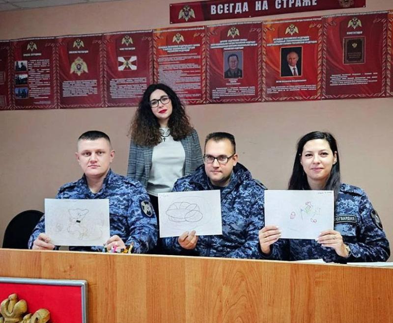 В День психолога героиней рубрики "Знай наших" стала психолог Дмитровского отдела вневедомственной охраны Главного управления Росгвардии по Московской области Дарья Т.