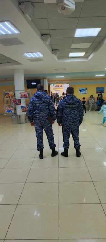 Сотрудники Егорьевского ОВО обеспечили охрану общественного порядка
на открытии Всероссийских соревнований по вольной борьбе среди юниорок