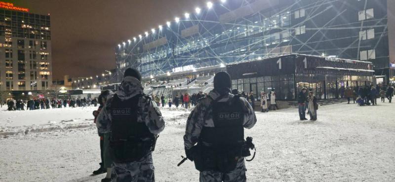 Росгвардейцы обеспечили безопасность хоккейного матча в Москве